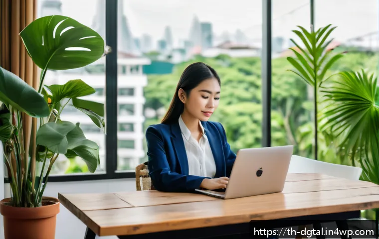 디지털 노마드의 창의적인 프로젝트 관리 - A digital nomad woman working on a laptop in a cozy, modern coworking space in Bangkok, Thailand. Sh...